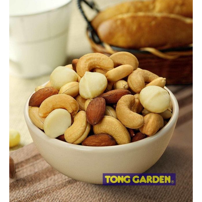Cocktail Nuts Mix